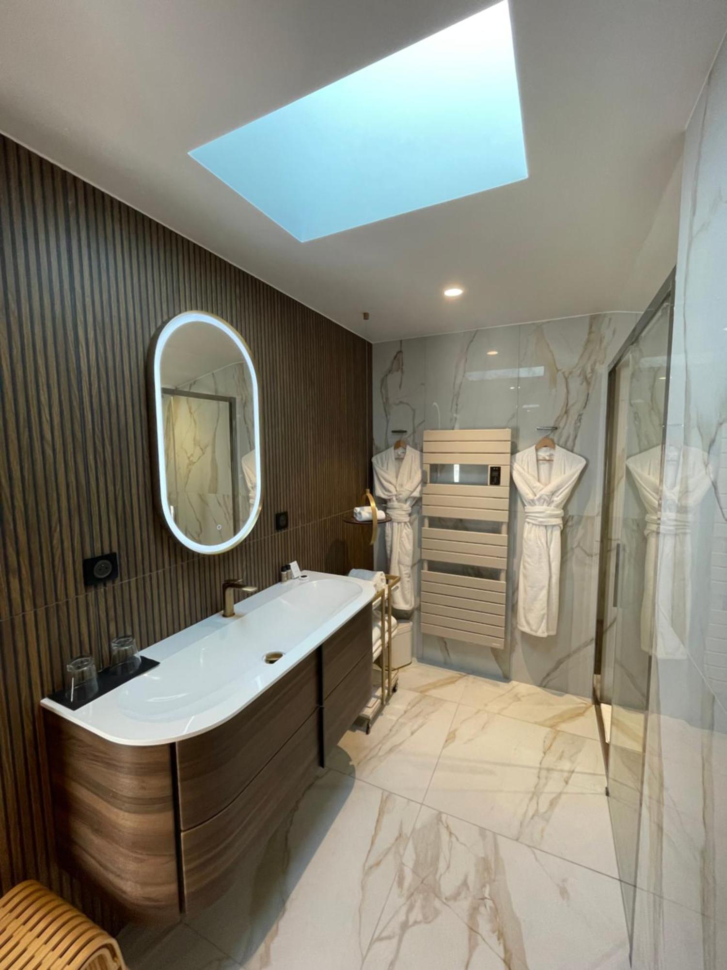 Suite con vistas a la piscina
